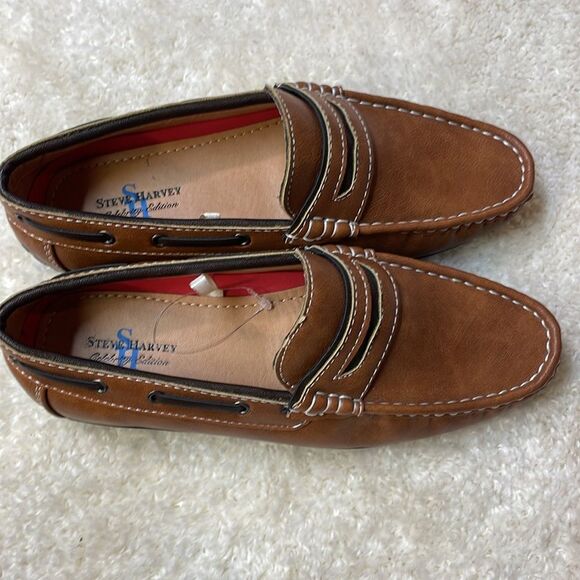 Steve Harvey Celebrity Edition Brown Loafers Boys Slip-On Penny Moccasin Sz 3 - Picture 3 of 7